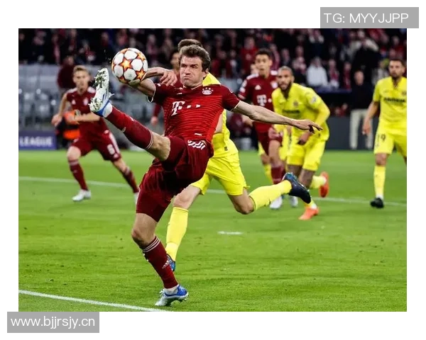 慕尼黑1860极端球迷在拜仁训练场附近涂鸦引发关注与争议