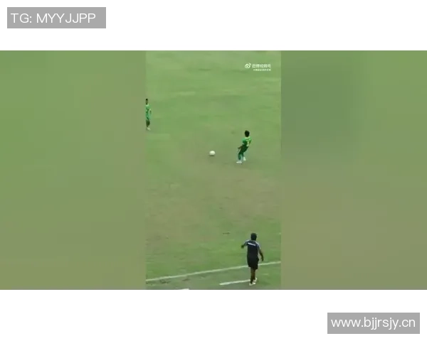 津门虎球员陈哲宣因辱骂裁判被禁赛五场并罚款五万元