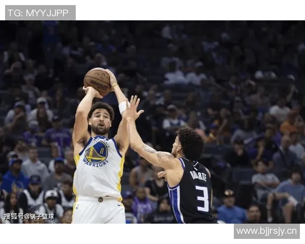 奥赖利英格兰队首秀精彩纷呈斯通斯亲自颁发纪念帽子致敬新星