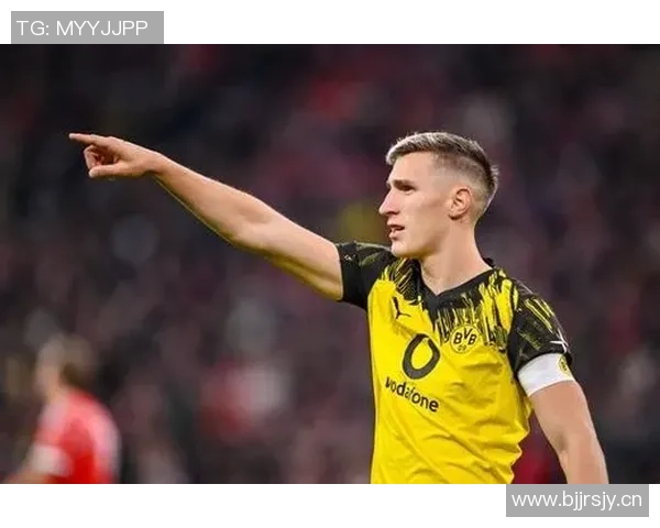 巴萨计划引进左脚中卫目标锁定保托雷斯与施洛特贝克